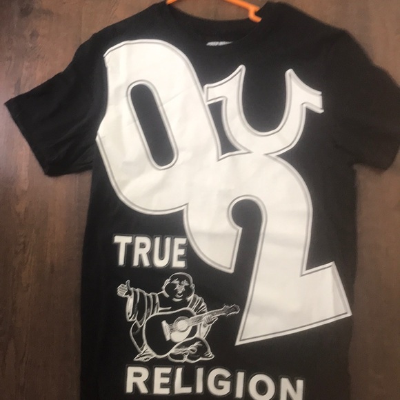 4x true religion shirt